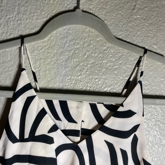 J.O.A LOS ÁNGELES SHORTSLEEVE WOMENS SHIRT - Picture 4 of 5